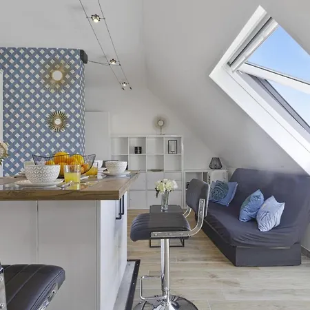 De L'abbe - - Welkeys Apartman *