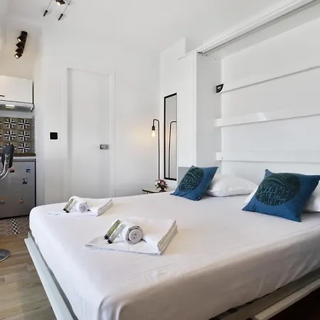 Apartament De L'abbe - - Welkeys Biarritz